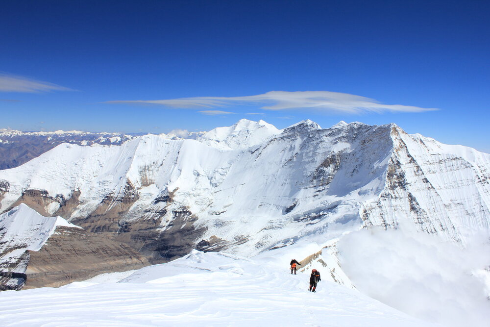 7000m Peak Climbing